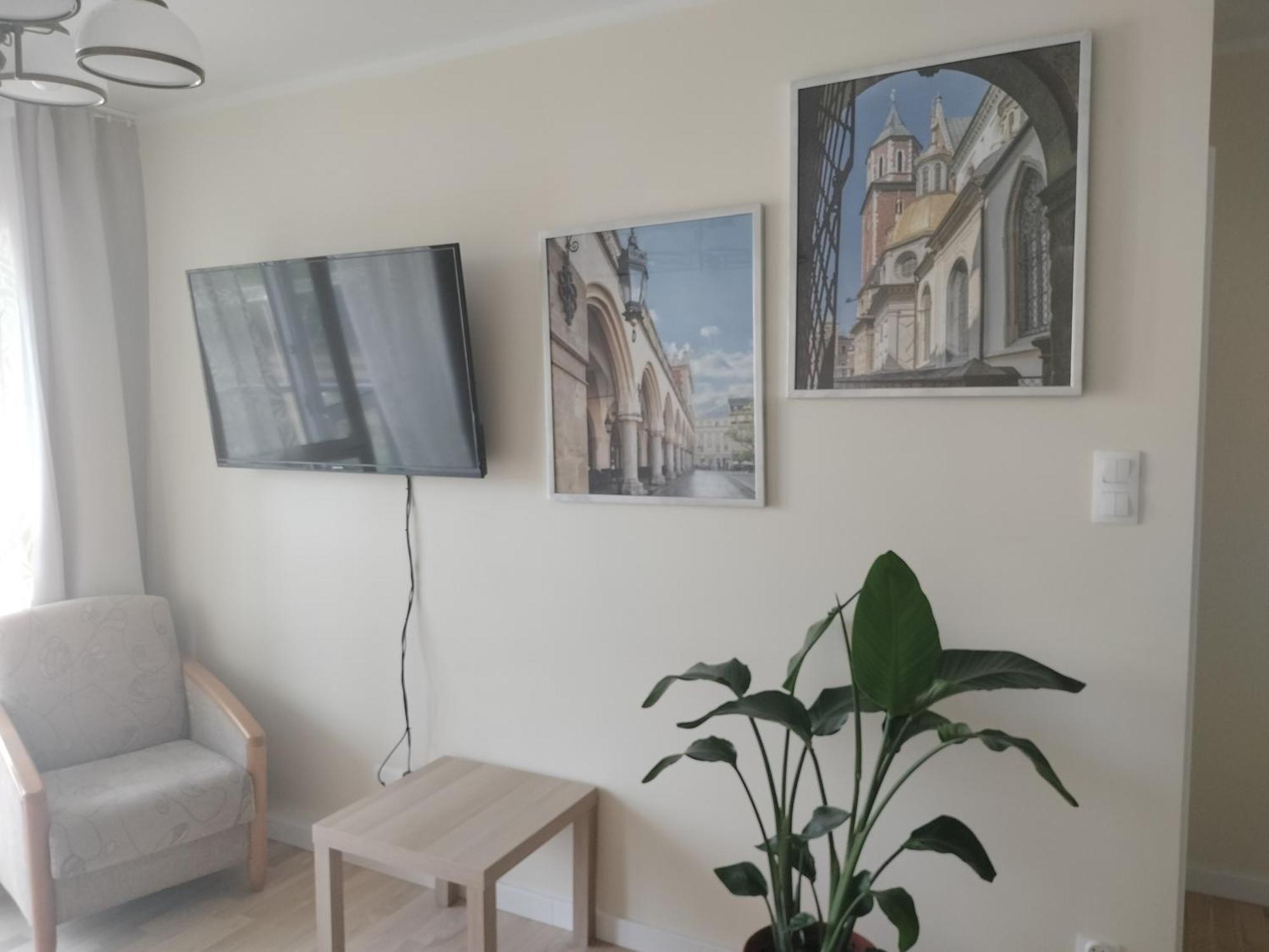 Quiet In The Wroclawska Apartment *